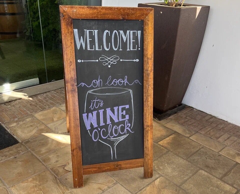 Wine o'clock - для нас