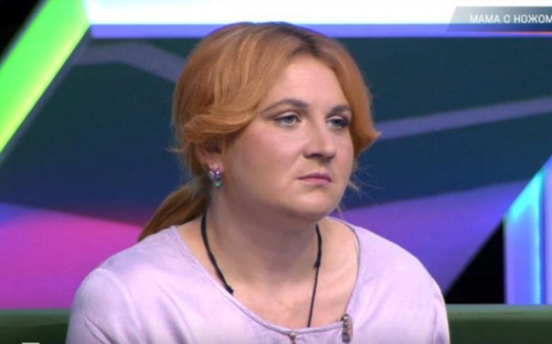    Сибирячка мечтает о том, что ее жизнь наладится. Скриншот передачи "За гранью" канала НТВ