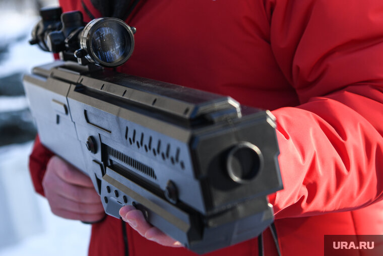    Квадрокоптеры пытаются доставить заключенным наркотики и мобильные телефоны