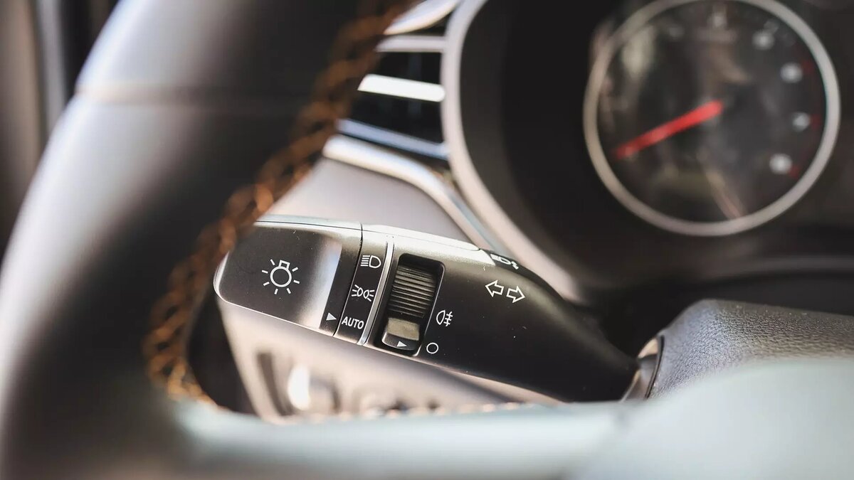     Минпромторг поделился перечнем машин российских и зарубежных производителей, которые разрешили покупать для чиновников Волгограда и других городов, сообщает издание «НовостиВолгограда.ру» со ссылкой на документ.