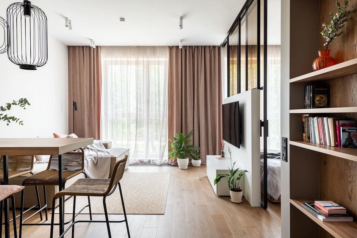 Листайте галерею →