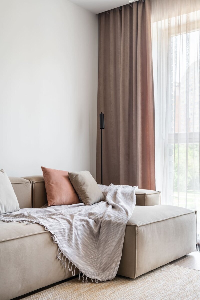 Листайте галерею →