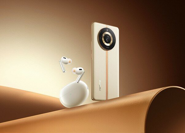 Наушники realme Buds Air 5 Pro были представлены вместе с одной из главных новинок бренда этого года — смартфоном realme 11 Pro.