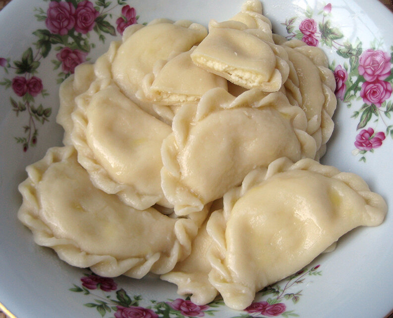 Вареники с творогом из заварного универсального теста