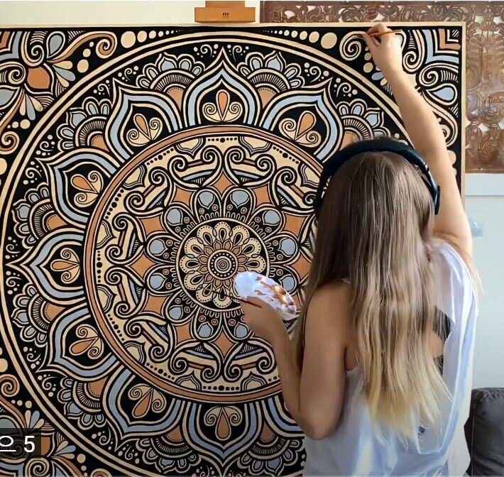 Painting a Large Mandala (beginning-to-end process) 