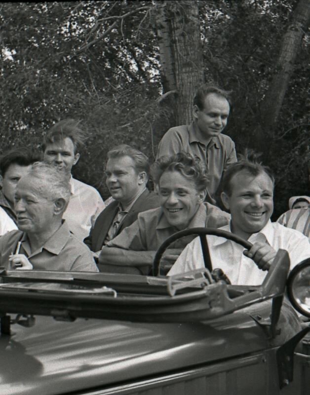 Ю.А. Гагарин в ст. Вёшенской. Июнь 1967 Фото В. Чумакова