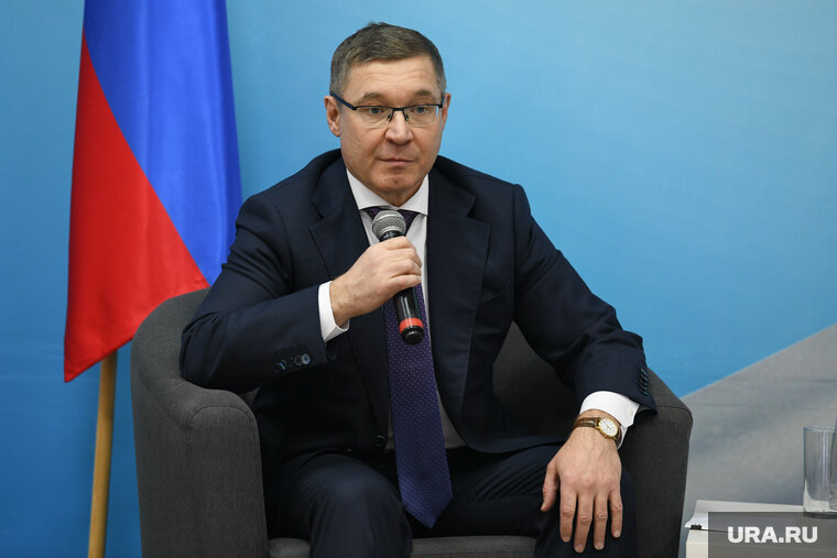    Якушев отметил, что на соревнованиях можно поверить в себя, обрести новых друзей и единомышленников