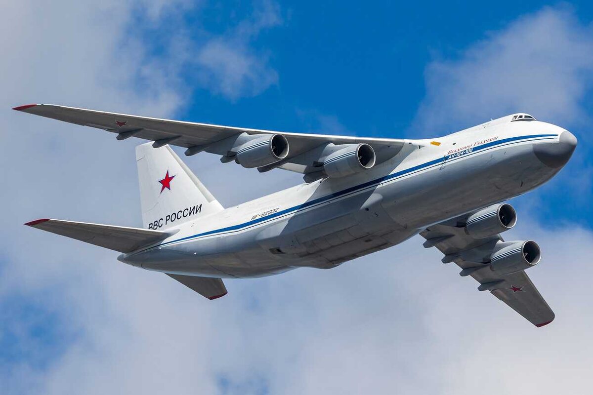 Ан-124. Фото из открытых источников