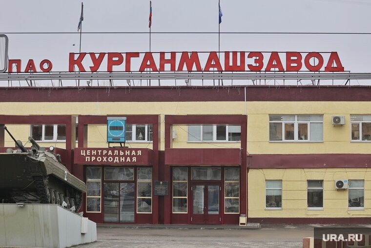    Курсанты Омского автобронетанкового инженерного института прошли практику на КМЗ