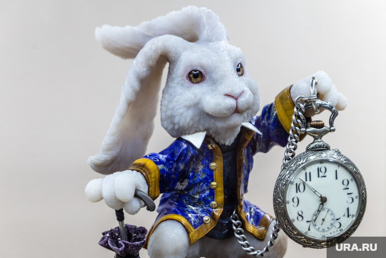    Иллюзионист Александр Плотников покажет в Сургуте фокусы и трюки