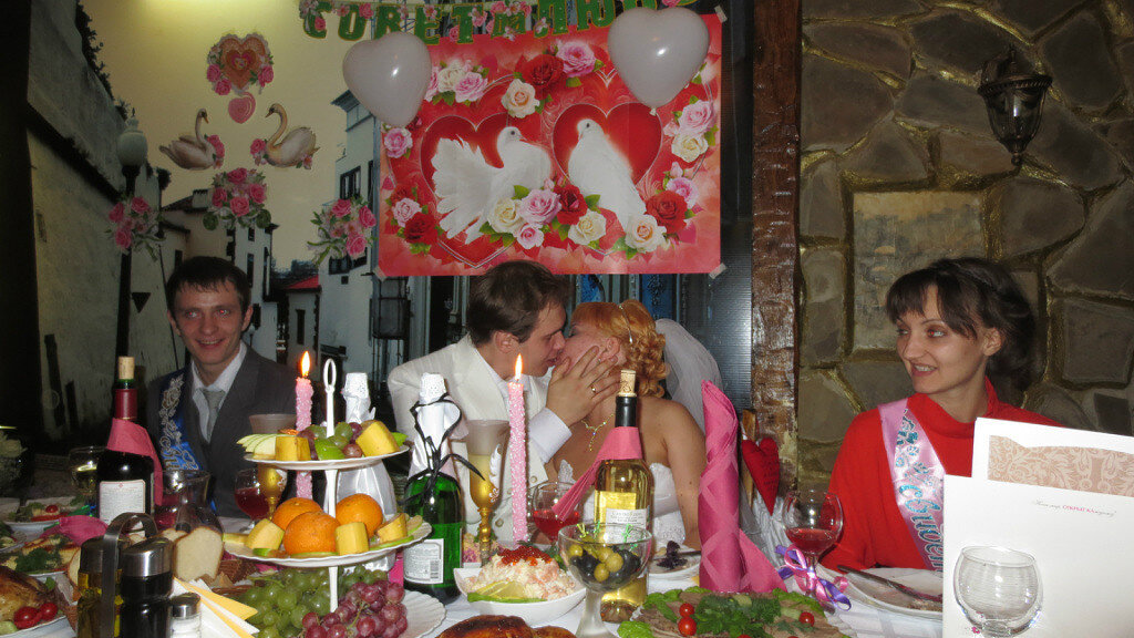 В кафе