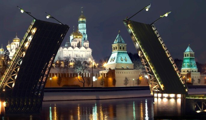 Контраст Москва / Санкт-Петербург - незабываем. Фото: КБ «Охота»