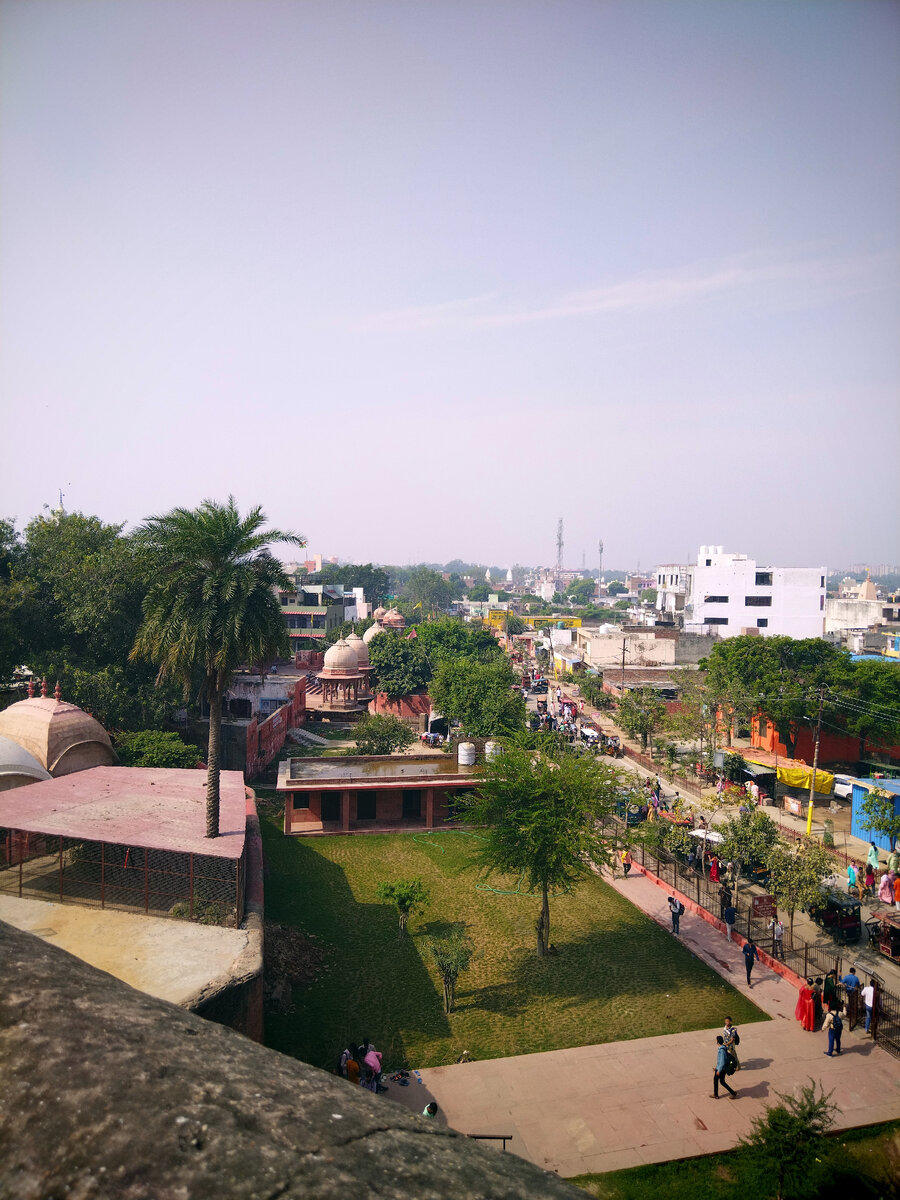 Вриндаван. Вид с площадки храма Модан Мохан