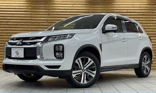 Фото внешности и салона, листайте.