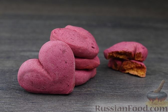 свекла, масло сливочное, яйца, сахар, мука, разрыхлитель, ванилин