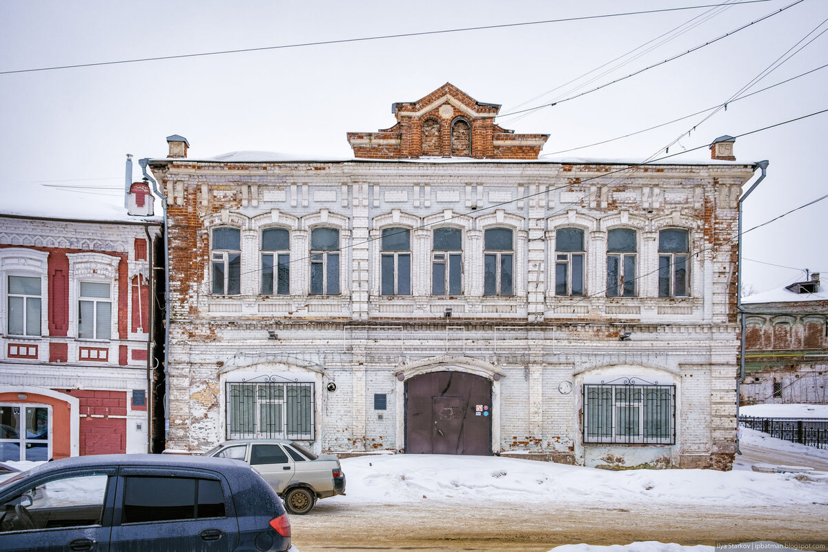 Дом наследник. Аврора 11 зодчий. П. Дом наследников ореховых (ул. Дом наследник.