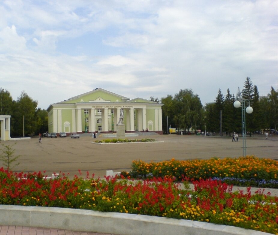  Мне 61 год, живу на Урале в небольшом городке под названием Ишимбай.-5