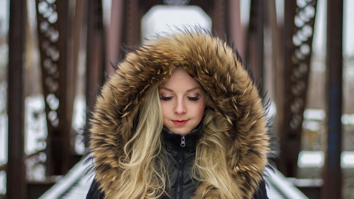    Меховой воротник будет как новый: даже в химчистку бежать не придется© PxHere