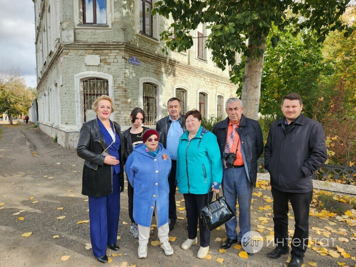 Дочь Мусы Джалиля: «У отца была возможность получить бронь и не  отправляться на фронт» | Татар-информ | Дзен