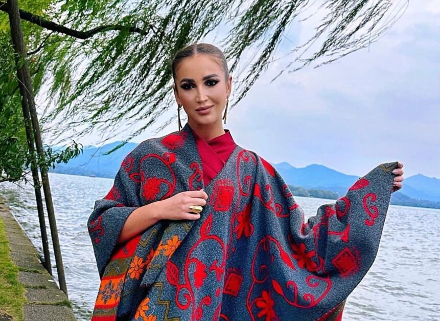 Ольга Бузова соцсети