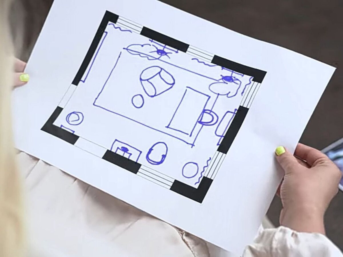 Листайте карусель