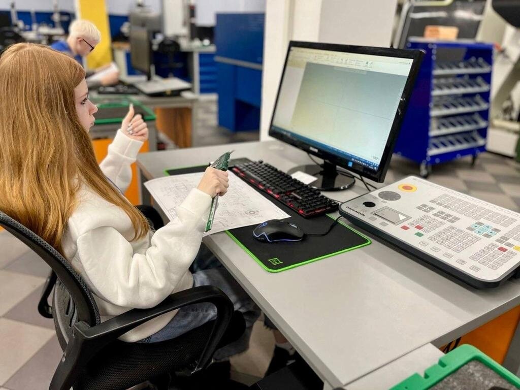 Листайте вправо, чтобы увидеть больше изображений