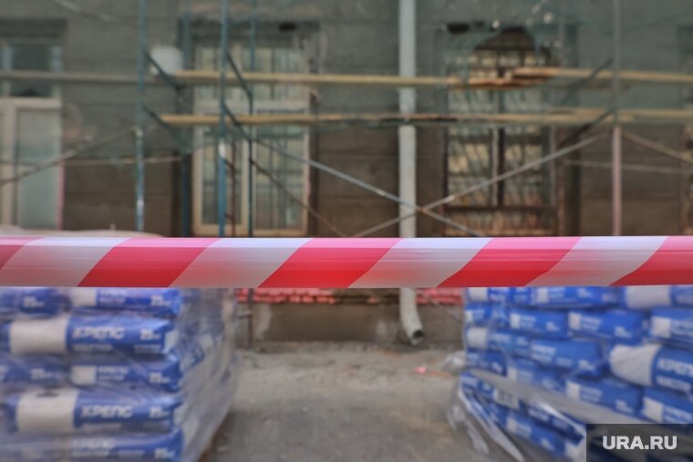    До конца года специалисты из ХМАО завершат работы на 165 объектах в Макеевке