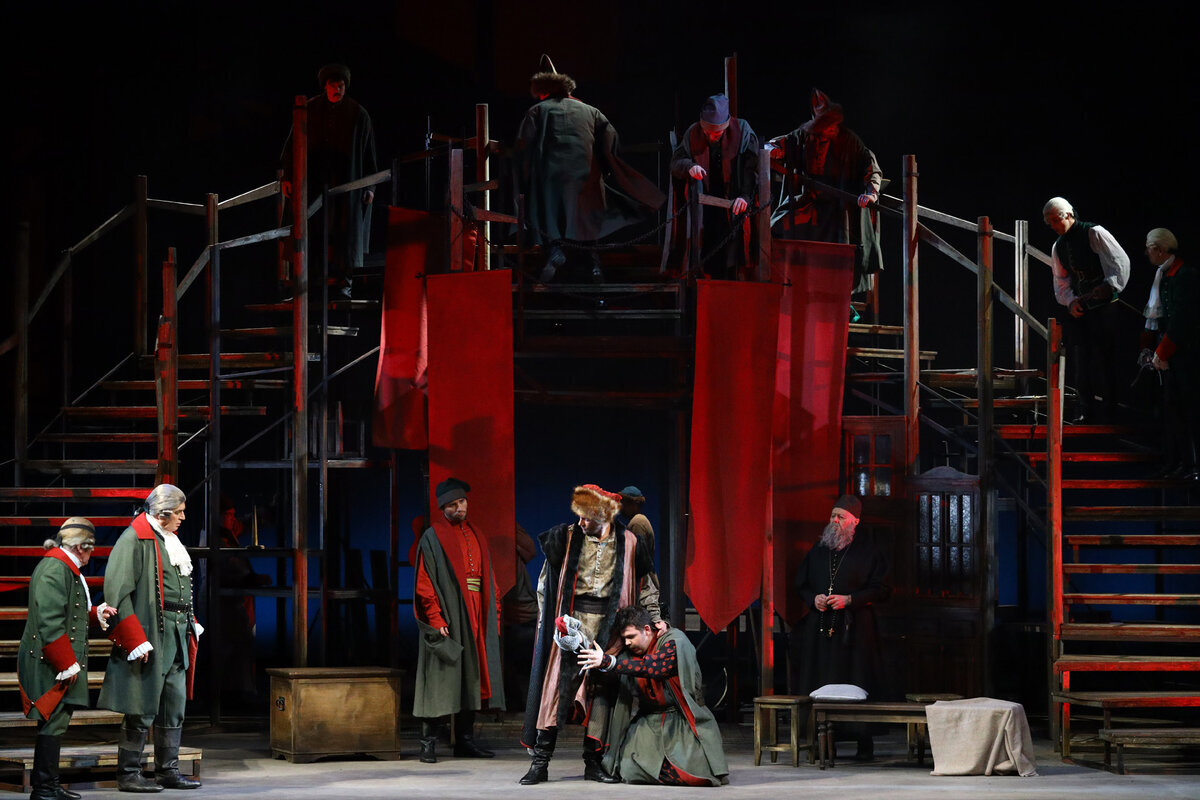 С сайта Малого театра