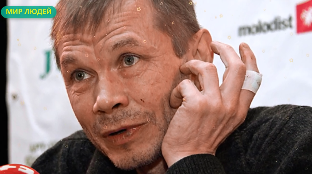 Для многих режиссеров снять Александра Баширова в своем фильме - это как заявка на успех. От этого артиста в кадре невозможно оторваться. Его актерское мастерство без сомнений впечатляет.-2