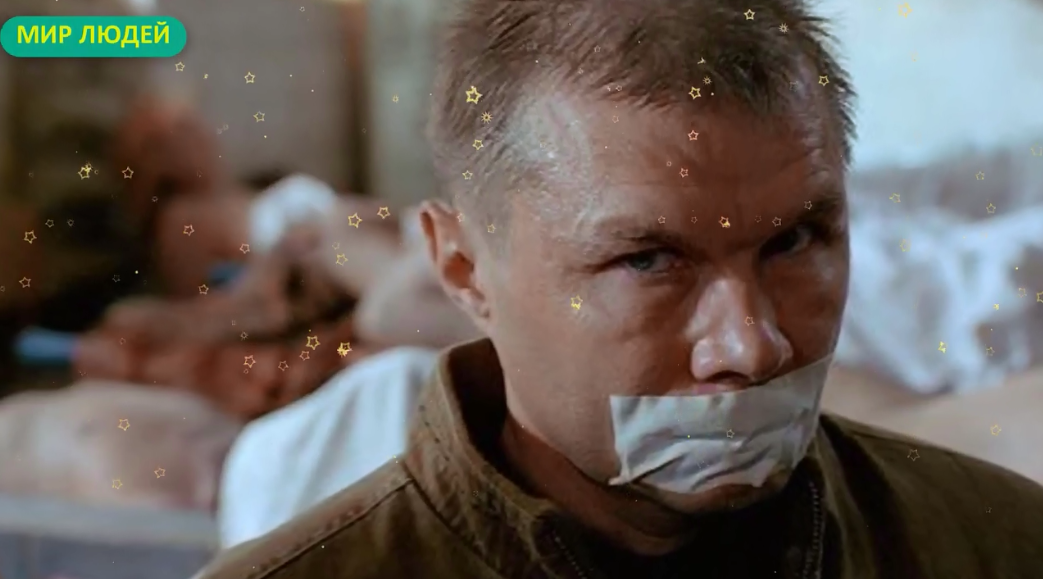 Для многих режиссеров снять Александра Баширова в своем фильме - это как заявка на успех. От этого артиста в кадре невозможно оторваться. Его актерское мастерство без сомнений впечатляет.-3