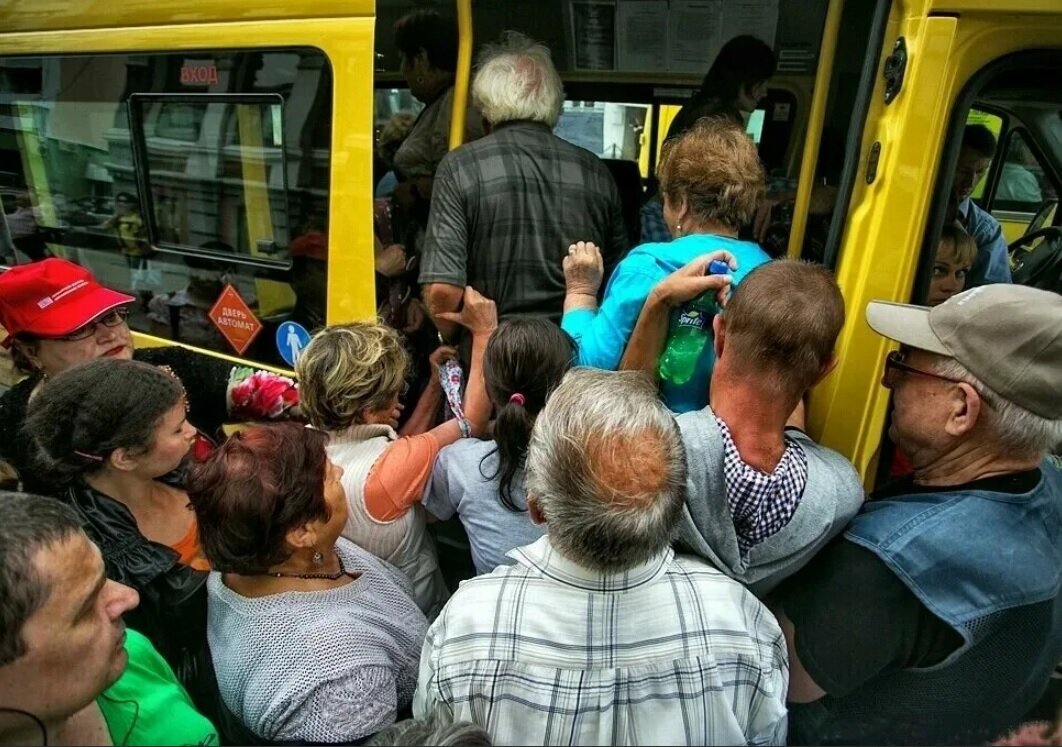 В автобусе пристают: 43 порно видео на demidychbread.ru