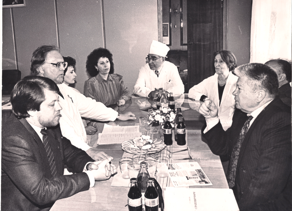 Система стройности отзывы. Анестезиология и физиология зильбер. Доктор еда. Система стройности препарат. Физиология стройности мелянченко.