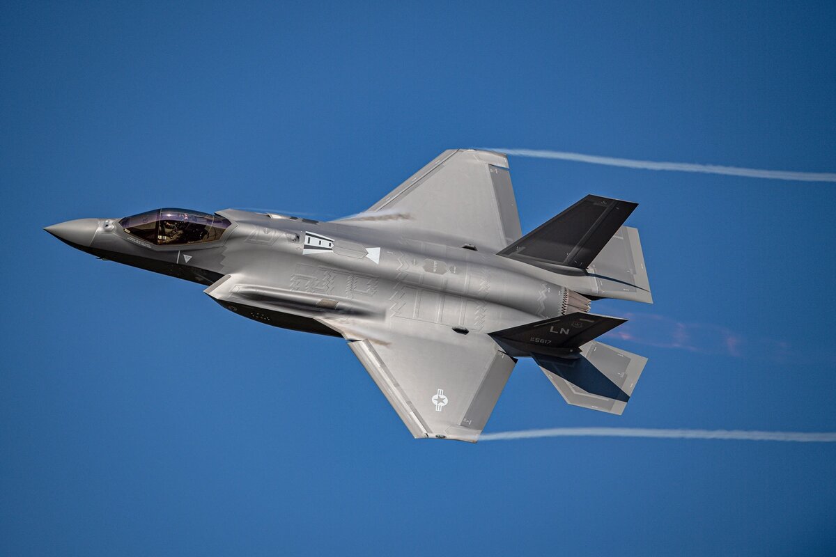   F-35     ForceTechme  