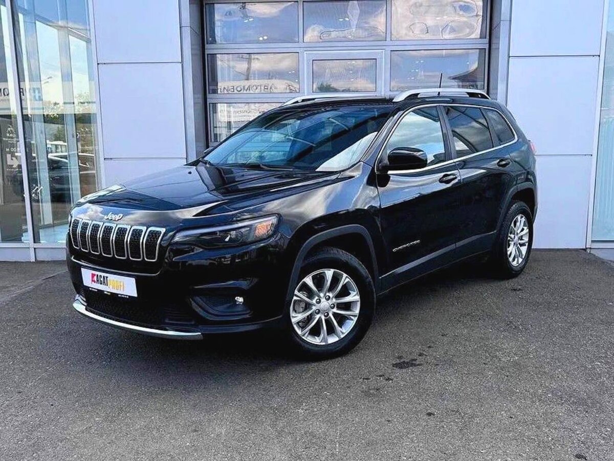 Jeep Cherokee. Источник фото - auto.ru 