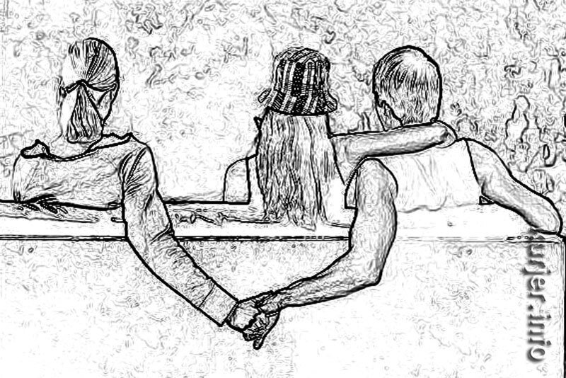 Рисунок взят из свободного источника: https://stylishbag.ru/foto/lyubovniki-risunok-karandashom-89-foto.html