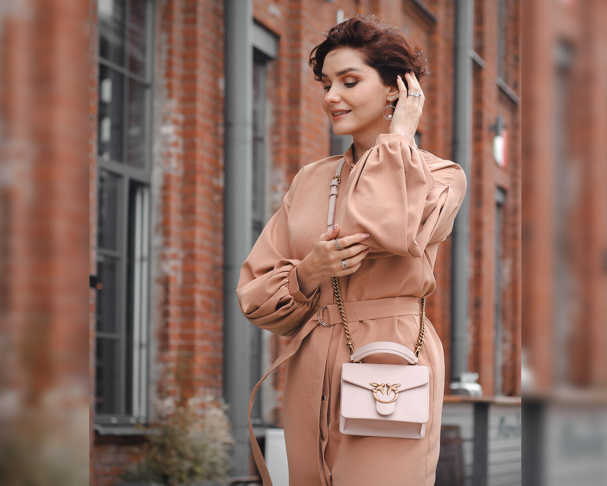 Нет бюджета на LV — беру Pinko (хотя и на неё долго решалась потратиться) 