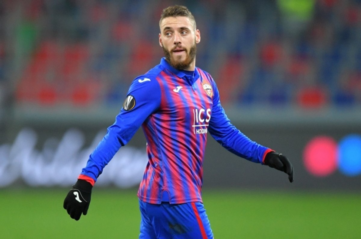    Экс-футболист ЦСКА Влашич упал в обморок после матча