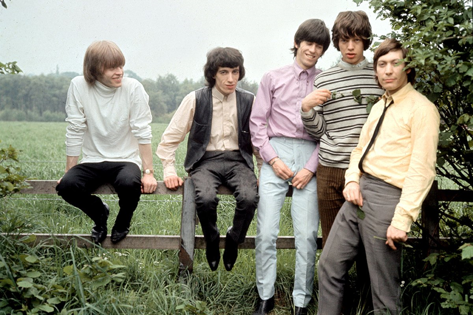 Hackney diamonds rolling. The Rolling Stones в молодости. Rolling Stones 1964. Группа the Rolling Stones молодые. The Rolling Stones фото в молодости.
