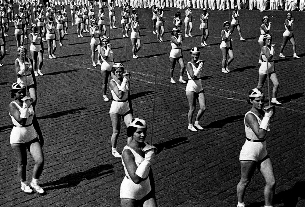 Парад физкультурников 1945 Сталинград