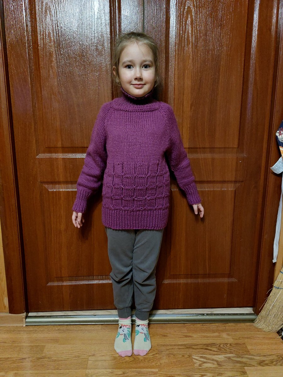 Мерили кофточку связанную бабушкой, фотоотчет отправляли