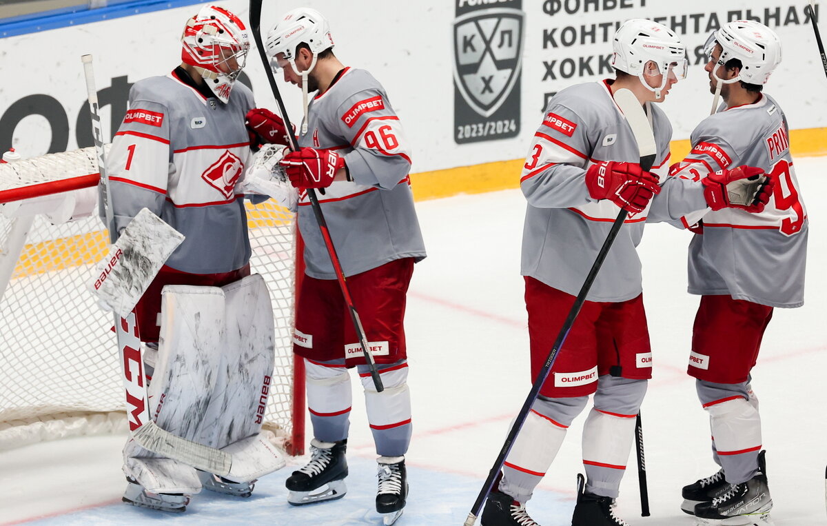    Хоккеисты "Спартака"   Дмитрий Феоктистов/ТАСС