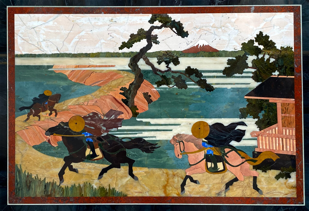 Панно в технике флорентийской мозаики по мотивам графической серии Кацусики Хокусая "!00 видов Фудзи". Мастерская Станислава Ускова, Сибай, 2010. Яшма, кварцит.