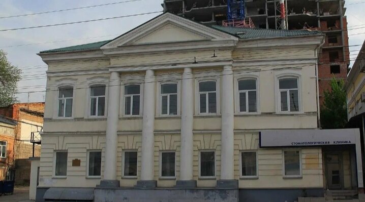 Дом Василия Парусинова, чугунолитейного короля, ул. Московская, 43