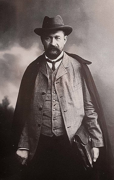 Князь Георгий Евгеньевич Львов (21 октября [2 ноября] 1861, Дрезден — 7 марта 1925, Булонь (ныне называется Булонь-Бийанкур), пригород Парижа) — русский государственный и политический деятель