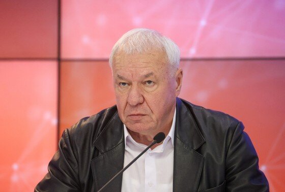    Виктор Соболев