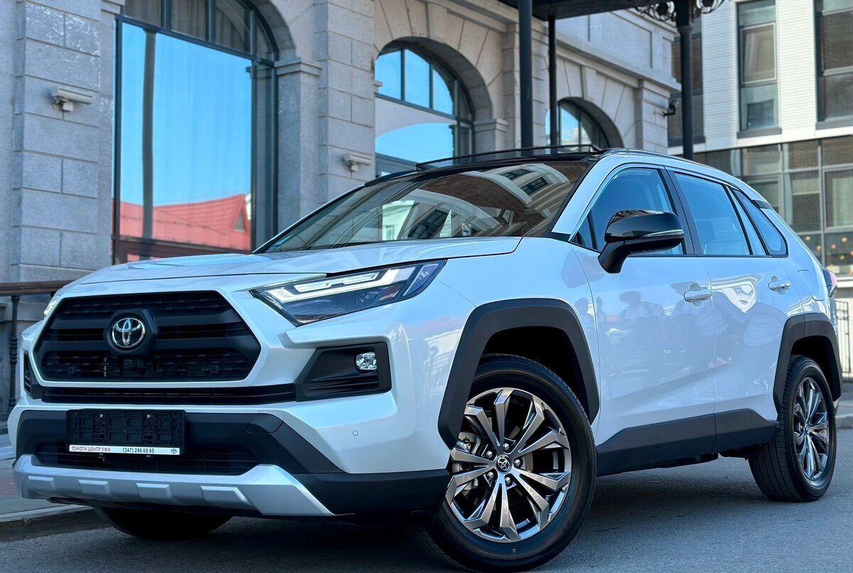 TOYOTA RAV4  (XA50) 2023г