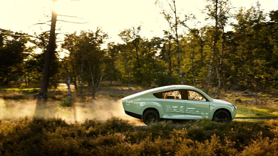 Фото: Solar Team Eindhoven📷Двухместный внедорожник Stella Terra, работающий на энергии Солнца