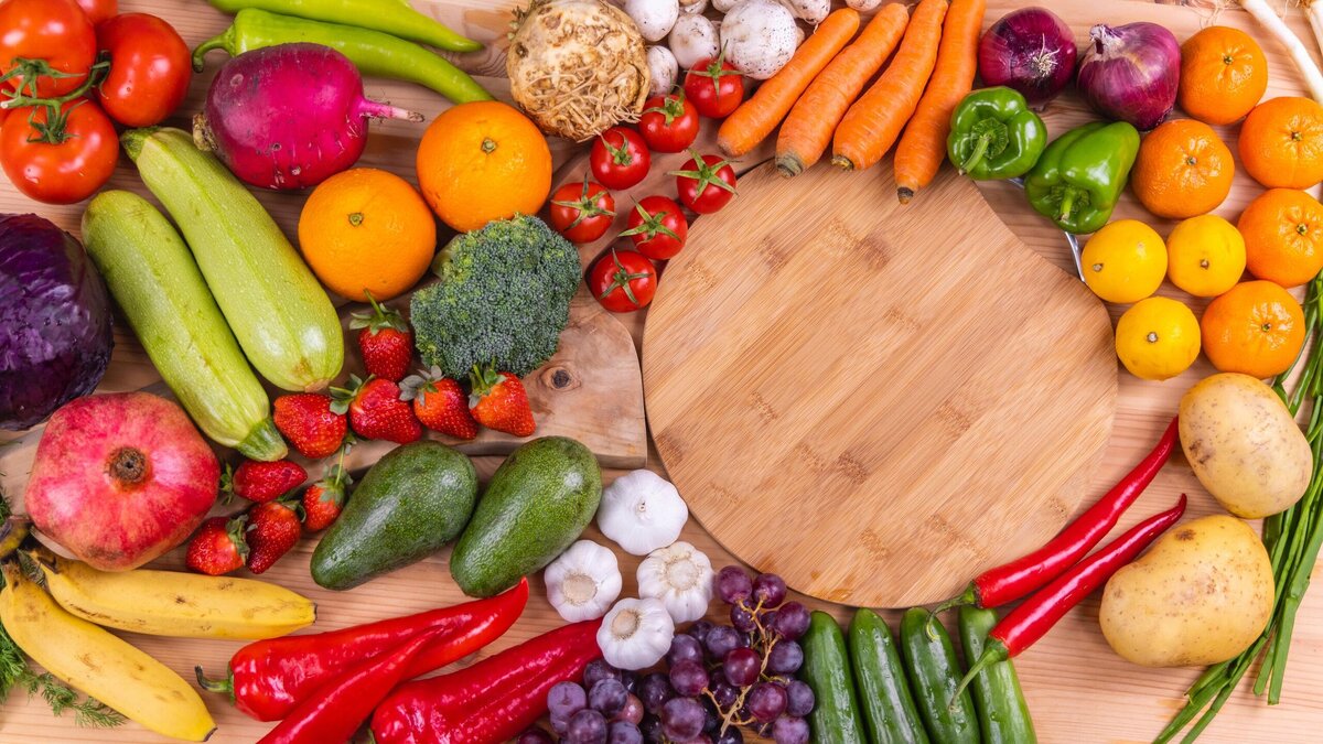    Когда человек может столкнуться с гипервитаминозом? Отвечает терапевт© Unsplash / Engin Аkyurt