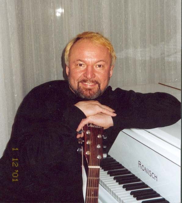 Муж играет на 7-и инструментах. На этой фотографии самые любимые.