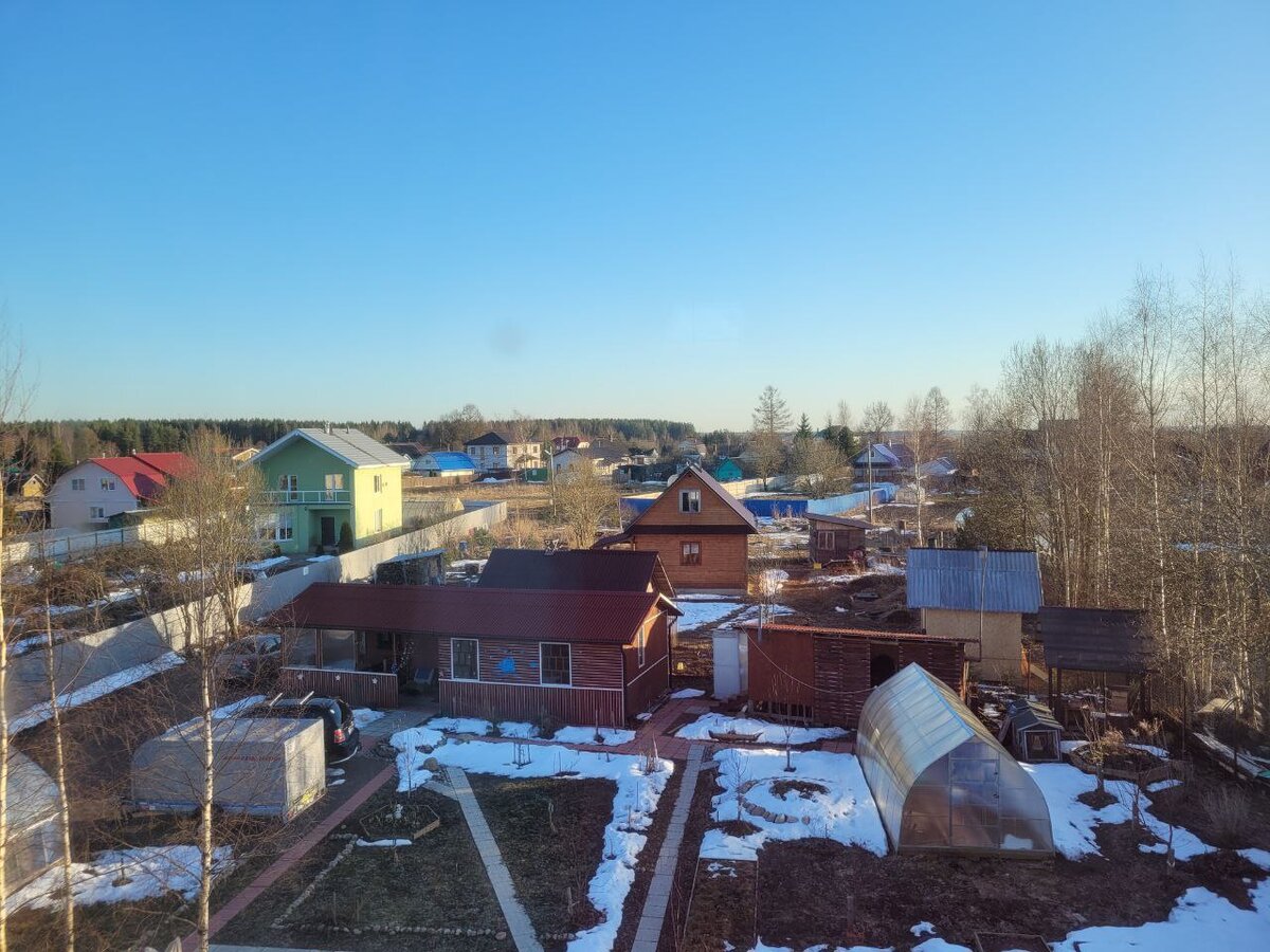 Наш двор в Ленинградской области, участок